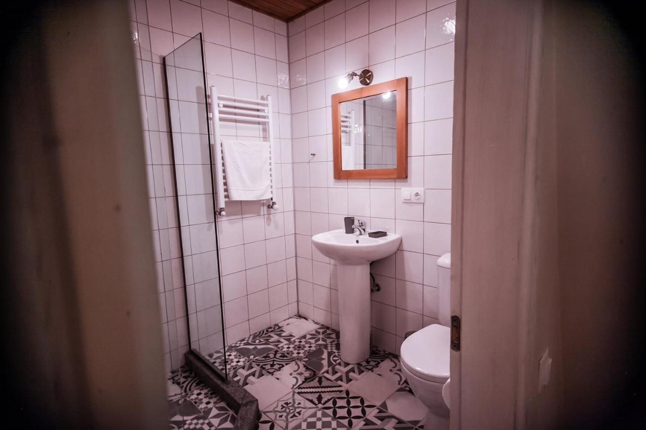 Latour Mestia Buitenkant foto